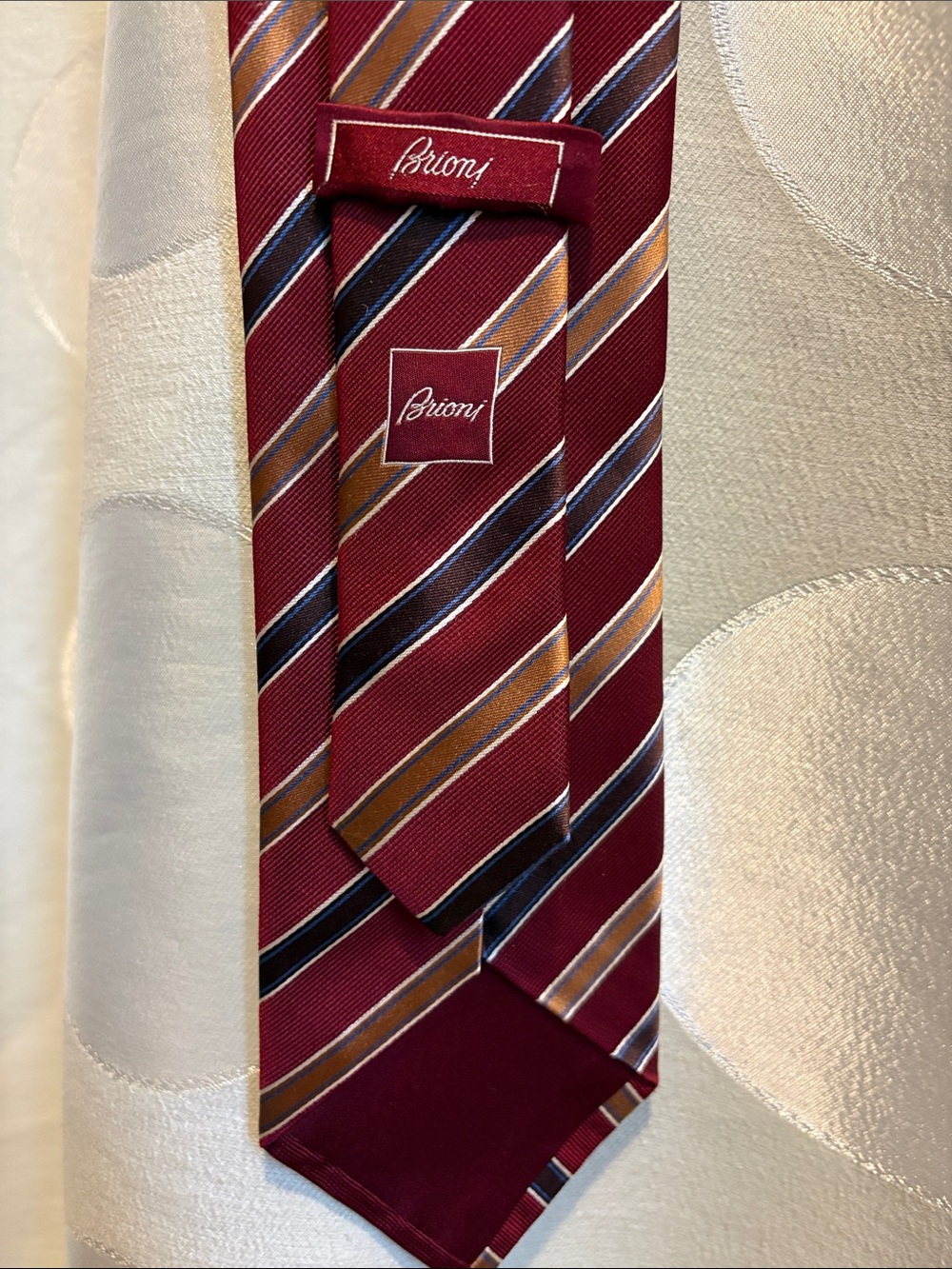 Brioni Italy Luxury 100% Silk Diagonal Regimental Stripe XL Tie - Burgundy